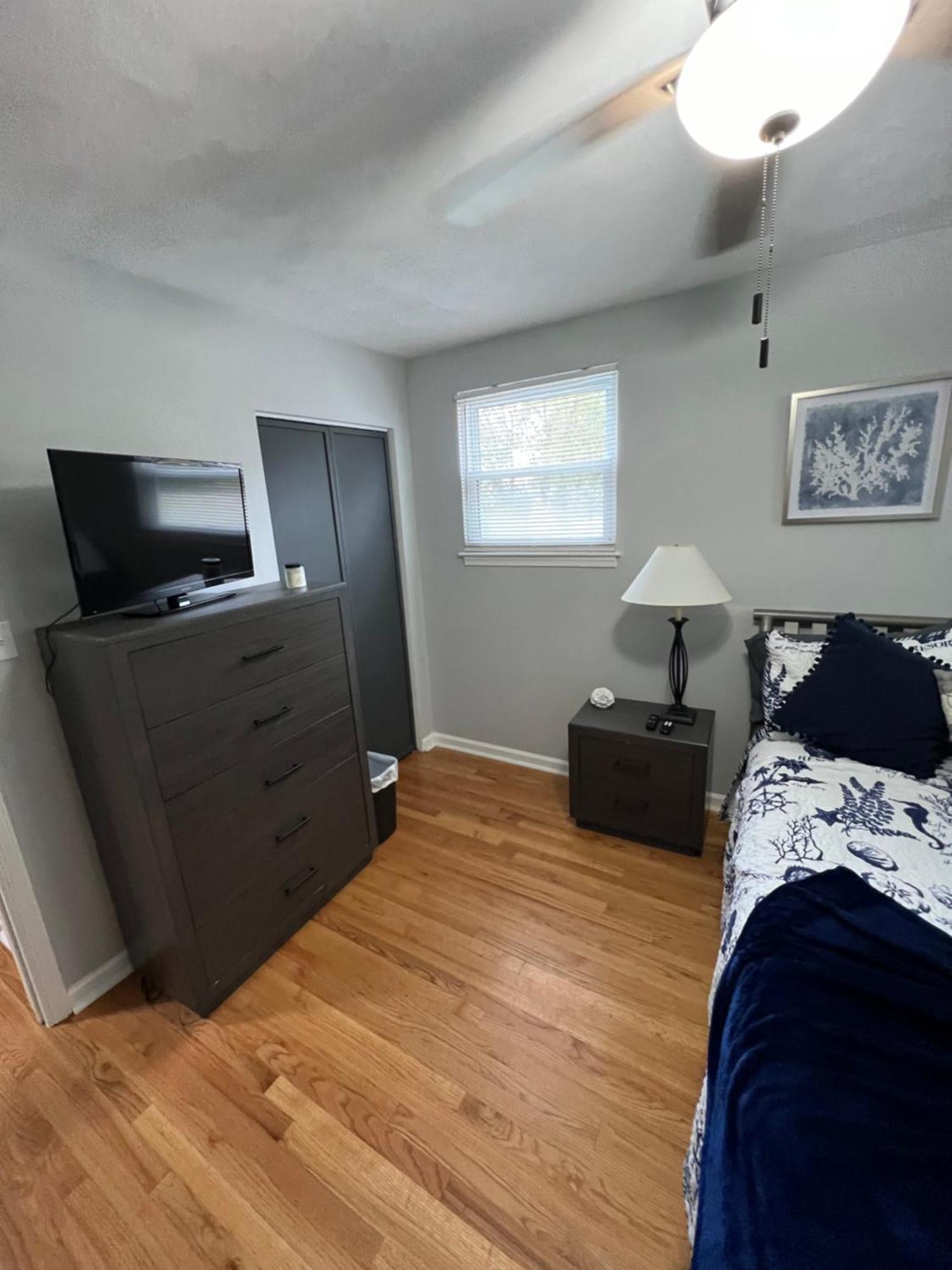Fantastic 3br Close To Botanical Gardens And Airport Ferienhaus